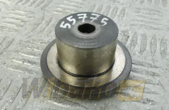 Idler pin Deutz 04161357