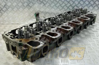 Cylinder head for engine Deutz TCD2013 L06 4V 04905686