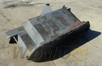 Fender lewy,tył for loader Liebherr L576 