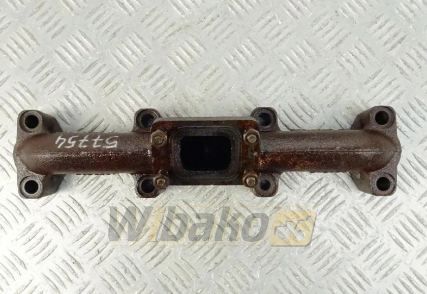 Exhaust manifold Deutz 04297502 – used