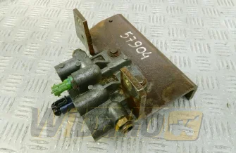 Fuel filter bracket Iveco 4898756