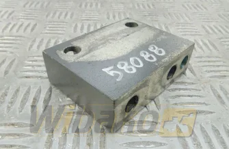 Engine mount Deutz 04253598