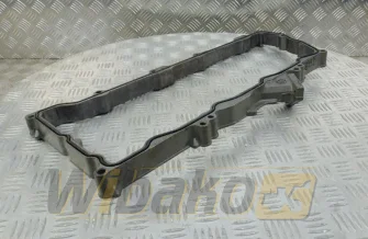 Obudowa pokrywy zaworowej for engine Isuzu 4HK1 8973313621