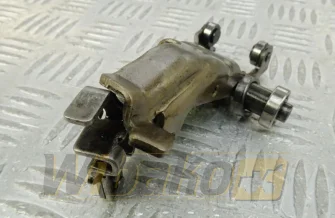 Dźwignia regulatora gazu for engine Kubota V1305E 16051-56010