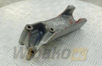 Engine mount przód for engine Deutz F2L1011 1202679270