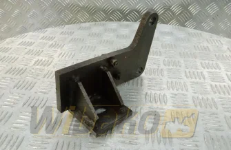 Engine mount przód, prawa Deutz 04288659
