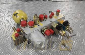 Valves set Liebherr OF7428A 5616340