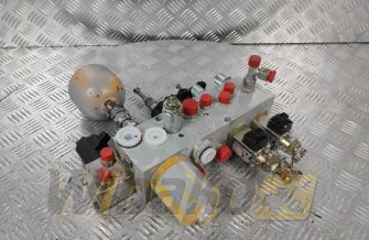 Valves set Liebherr OF7428 