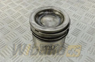 Engine piston Cummins 5295571