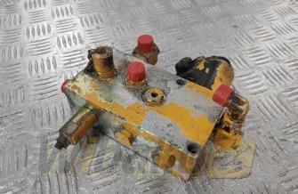 Valves set Liebherr OF6983A 5616713