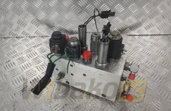 Valves set Case 198998A4 E-3 C-2
