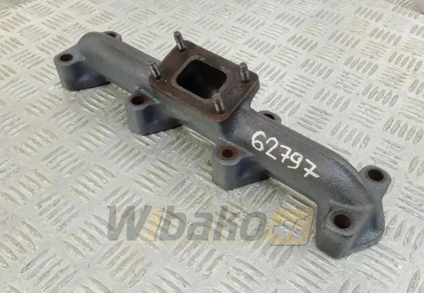 Exhaust manifold for engine Deutz BF4M2012C 04251377R – used