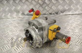 Gear pump Komatsu 65PX-12 