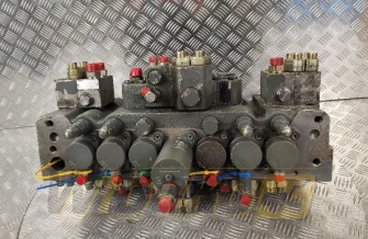 Distributor Liebherr 10113860 R901060006