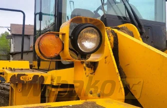 prawy,przód for loader Hyundai HL760-7 