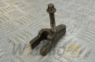 Injector holder Deutz 04291497