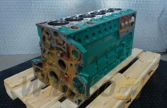 Crankcase for engine Deutz TCD2013 L06 2V 04294187