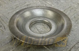 Spacer rolki prowadzącej Cummins 4891121