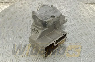 Thermostat housing for engine Deutz BF6M1015 04225630