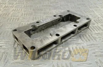 Dystans łącznika kolektora ssącego for engine Caterpillar C9.3 347-5684