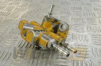 Fuel filter bracket Caterpillar 309-1481
