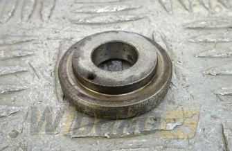 Spacer Deutz 04518010