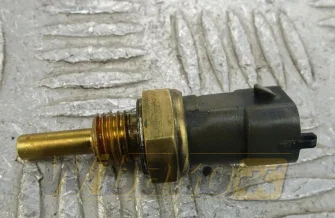 Temperature sensor Deutz 04210196