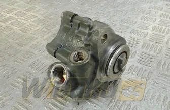 Auxiliary pump Deutz 04903332