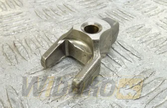 Injector holder Deutz 04907165
