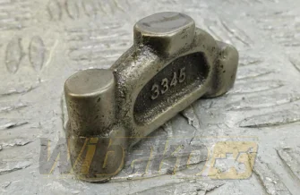 Valve bridge Deutz 04900813