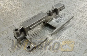 Pusher roller bracket for engine Caterpillar C12 148-2065