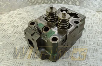 Cylinder head for engine Volvo TD103 8194452