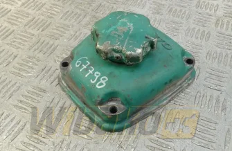 Cylinder head cover z wlewem Volvo 469457
