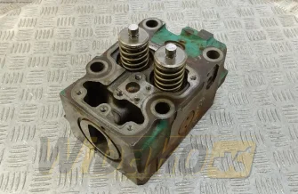 Cylinder head for engine Volvo TD103 8194452