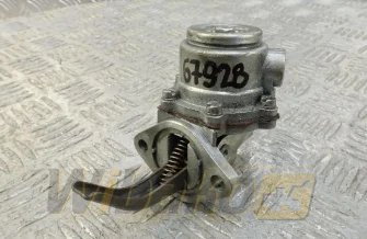 Fuel Feed Pump for engine Liebherr D924 9076642