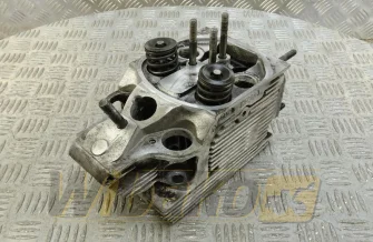 Cylinder head for engine Deutz BFL913 04159481