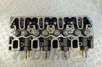 Cylinder head for engine Deutz BF4M1013 04255259