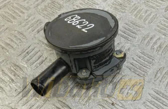 Crankcase breather Deutz 04203321