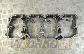 Cylinder head cover Cummins 4938660