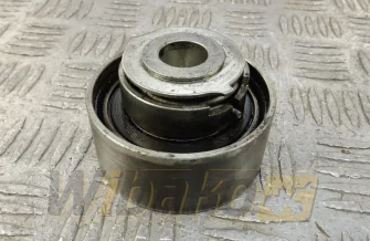 Intermediate idler roller Deutz 02931480