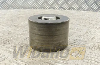 Intermediate idler roller for engine Cummins QSX15 3681587