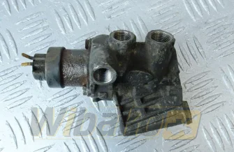 Fuel pressure valve Deutz 04296846