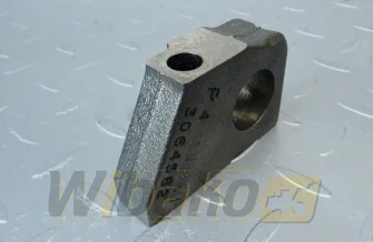 Pusher roller bracket Cummins 3064582