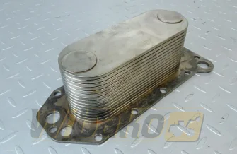 Oil cooler Cummins 3966365