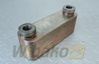 Oil cooler for engine Deutz BF6M1013 04209931