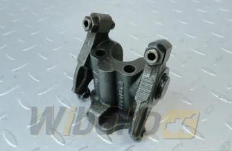 Rocker arm Deutz 04200960
