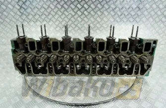 Cylinder head for engine Volvo D7 04251856RY