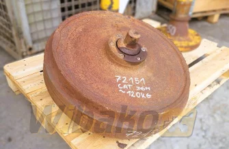 Idler for bulldozer Caterpillar D6M 