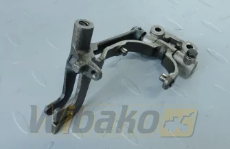 Dźwignia regulatora gazu for engine Kubota D722 16000-56050