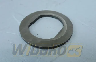 Spacer koła zębatego pośredniego Kubota 15875-24370
